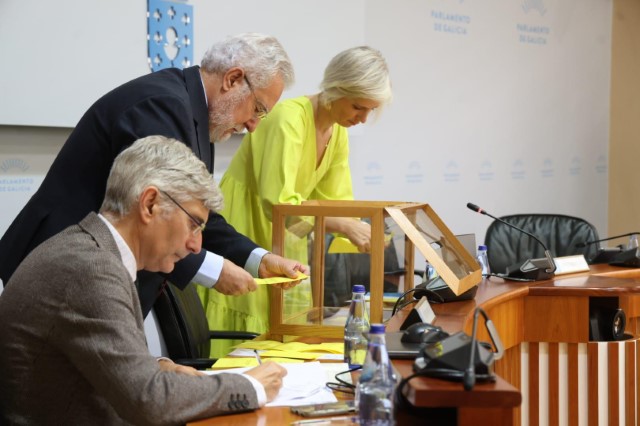 Acordo da Comisión non permanente especial de estudo sobre a posible modificación da letra do himno de Galicia, celebrada o 3 de xullo de 2024