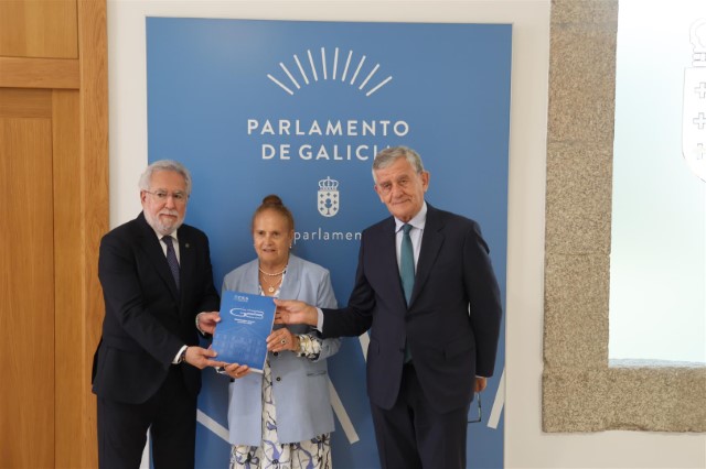 O CES entrega ao Parlamento a Memoria sobre a situación económica e social de Galicia 2023