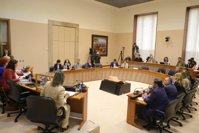 Constituída formalmente a Comisión de investigación sobre a contratación pública da Administración autonómica