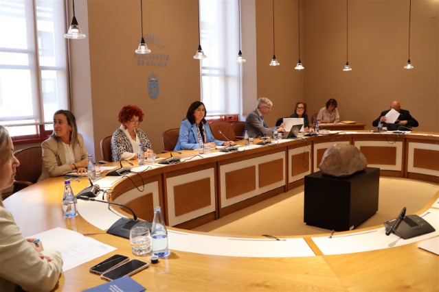 Convocatoria da sesión plenaria do 14 de outubro de 2025