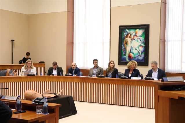 Acordos aprobados na reunión da Comisión 6ª, Industria, Enerxía, Comercio e Turismo, celebrada o 17 de outubro de 2025