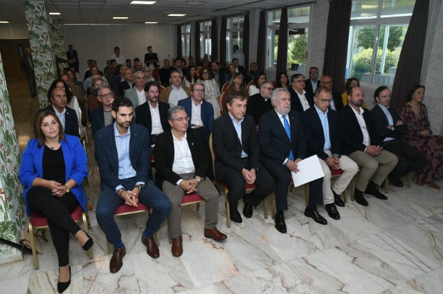 Santalices sinala a  Galicia como un referente no turismo de saúde
