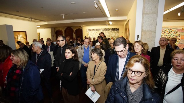 Santalices, na inauguración da mostra A Nosa Arte: “As institucións inmóbiles, estáticas e pechadas son cousa do pasado"