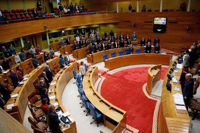 Pleno del parlamento de Galicia / Pepe Ferrín AGN