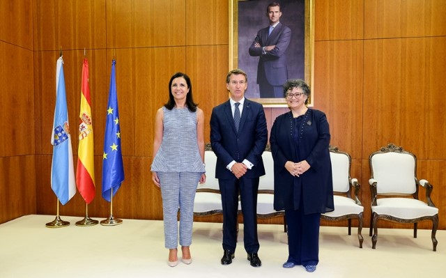 Milagros Otero Parga toma posesión como Valedora do Pobo