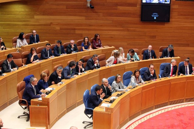 Sesión constitutiva de la X Legislatura del Parlamento de Galicia.