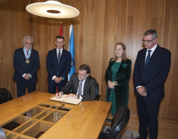 O Parlamento de Galicia acolleu a toma de posesión de Alberto Núñez Feijóo como presidente da Xunta 