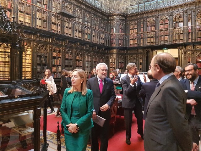 Santalices apoia a presenza da arte galega nunha exposición do Congreso e o Senado