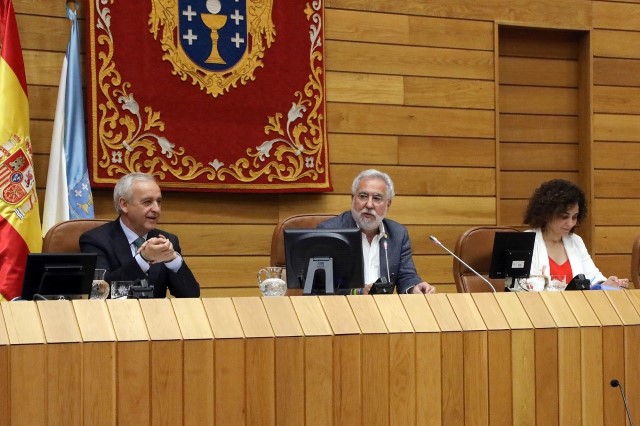 Santalices reivindica a igualdade como base da democracia e a convivencia