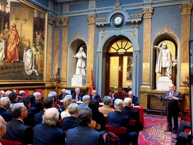 Santalices asiste no Senado á entrega dos premios “Montero Ríos” e “Iurisgama”, concedidos pola Asociación de Xuristas Galegos en Madrid