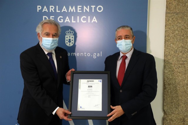 O protocolo de prevención da covid-19 do Parlamento de Galicia obtén a certificación de AENOR