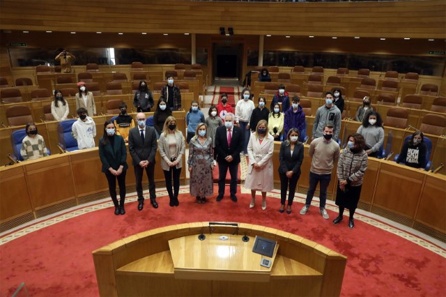 Santalices agradece o “compromiso ambiental” da mocidade e insiste na necesidade de frear o cambio climático para preservar os tesouros naturais de Galicia