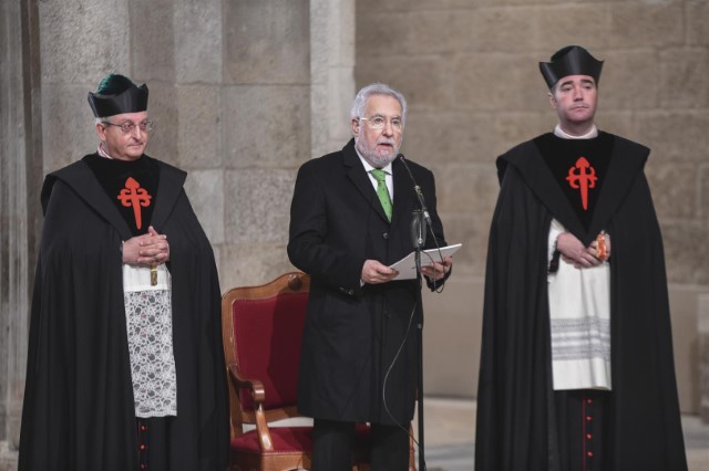 Santalices, na Ofrenda da Translación : “Pedimos a paz e pedimos pola paz”