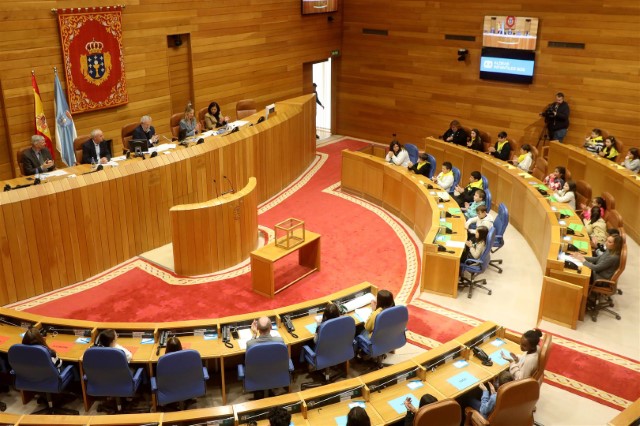 pleno infantil “Deputados por un día”, organizado coa colaboración de Aldeas Infantiles SOS