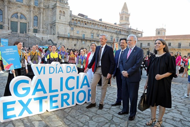 Santalices: “Todo o Parlamento recoñece a fazaña protagonizada pola emigración galega”