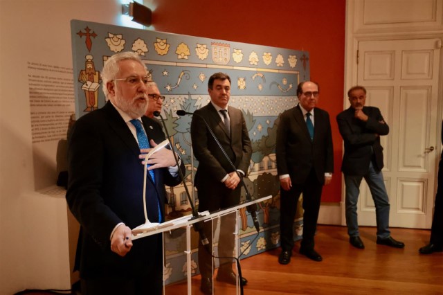 O Parlamento de Galicia expón en Pontevedra unha selección da súa colección de arte 