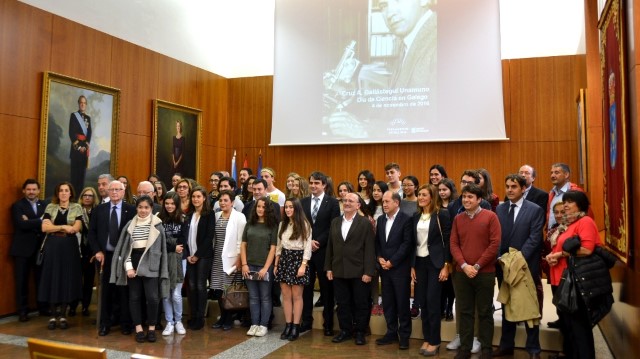 Diego Calvo anima á mocidade a tomar exemplo de figuras como Cruz Gallástegui por “facer ciencia aplicada, da que aínda hoxe nos seguimos a beneficiar”