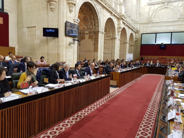 O presidente do Parlamento de Galicia participa no Plenario Anual da CALRE, que reitera o obrigado cumprimento das leis