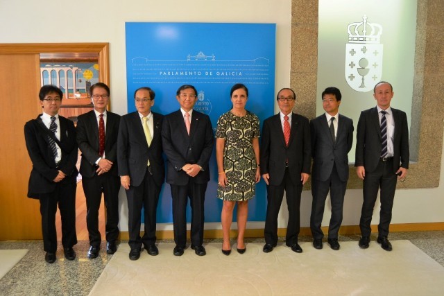 Unha delegación da Prefectura de Wakayama (Xapón) visita o Parlamento de Galicia