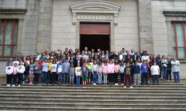 O Parlamento de Galicia condena os atentados de Londres cun minuto de silencio