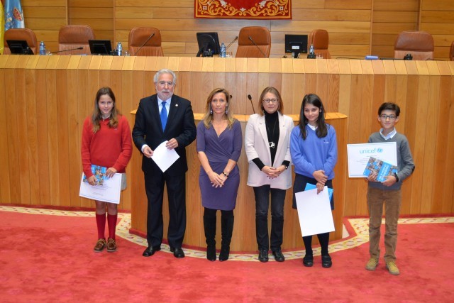 O Parlamento de Galicia súmase á celebración do Día Universal da Infancia