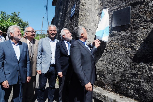 O Parlamento de Galicia súmase á homenaxe a Xaquín Lorenzo, Xocas, no 30º aniversario seu pasamento