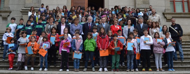 O Parlamento de Galicia acolle un pleno infantil organizado por Aldeas Infantiles SOS