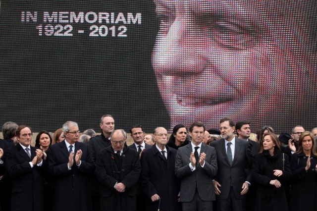 Pilar Rojo asiste ao funeral en memoria de Manuel Fraga