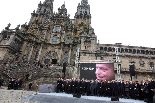 Pilar Rojo asiste ao funeral en memoria de Manuel Fraga