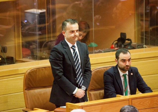 Jesús Goldar Güimil toma posesión como deputado do Parlamento de Galicia