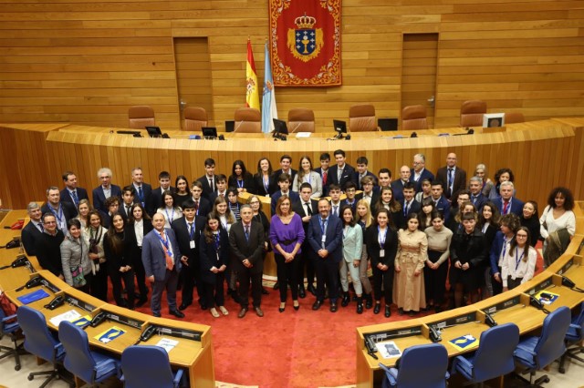 A secretaria da Mesa do Parlamento reivindica o papel “imprescindible” das institucións europeas como motor de progreso e benestar