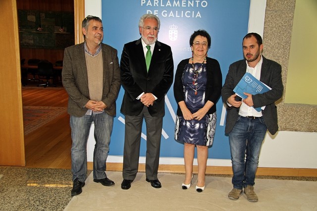 O presidente do Parlamento de Galicia recibe ao secretario xeral de Kontseilua e ao presidente da Mesa pola Normalización Lingüística