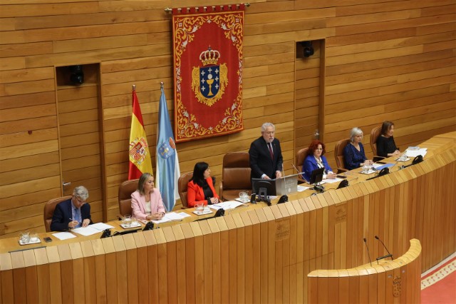 Santalices anima a blindar o Parlamento de Galicia fronte á “convulsión” na procura dunha “política útil” para a xente