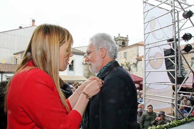 Santalices felicita ao Concello de Melide pola súa capacidade para conservar e divulgar “tradicións fermosas” como a Festa do Melindre e a Repostería Tradicional