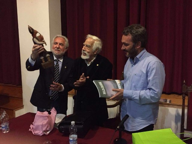 O presidente do Parlamento participa na celebración do Día das Letras Galegas organizada polo Centro Galego de Barcelona