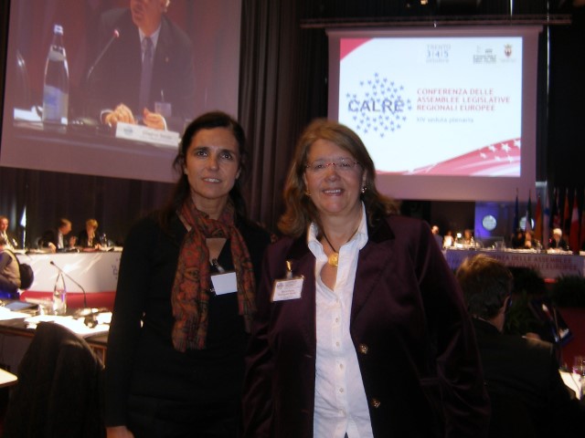 A presidenta do Parlamento de Galicia e maila presidenta da Asemblea de Madrid