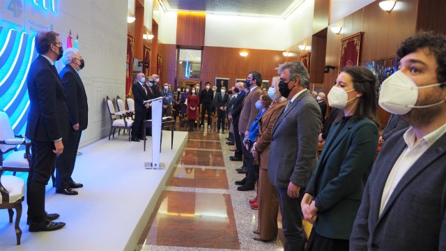 Santalices recomenda un “esforzo didáctico” para reforzar a confianza social na institucións