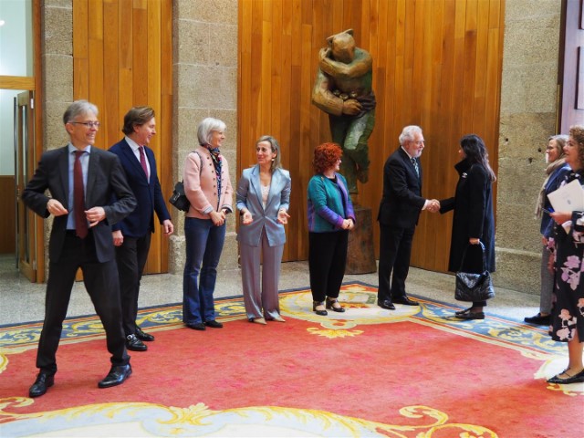 Os embaixadores da UE acreditados en España visitan o Parlamento de Galicia no marco das actividades da Presidencia belga