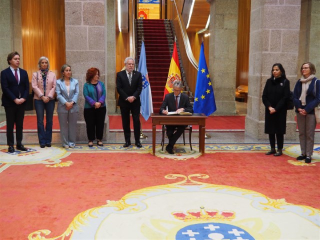 Os embaixadores da UE acreditados en España visitan o Parlamento de Galicia no marco das actividades da Presidencia belga