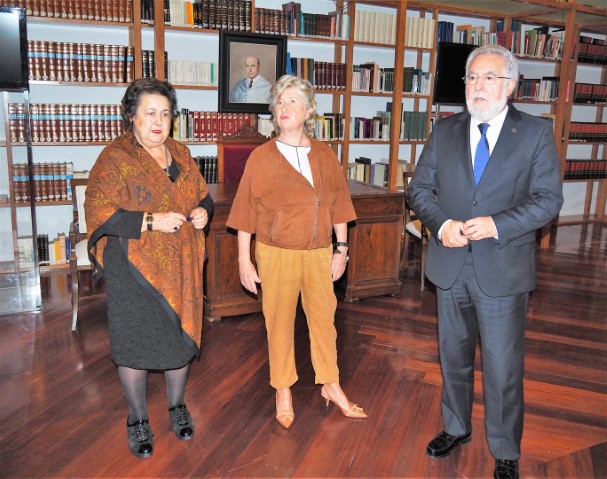 O Parlamento de Galicia traballa no deseño de actividades divulgativas relacionadas coa figura de Ricardo Carballo Calero