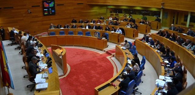 Pleno do Parlamento de Galicia celebrado o 16 de decembro de 2014
