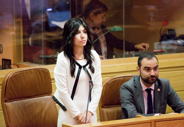 Jackeline Fernández Macías toma posesión como deputada do Parlamento de Galicia