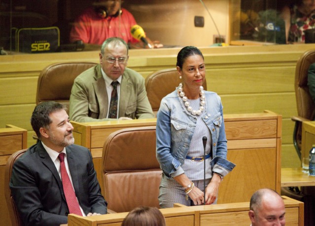 Marisol Díaz Mouteira toma posesión como deputada do Parlamento de Galicia