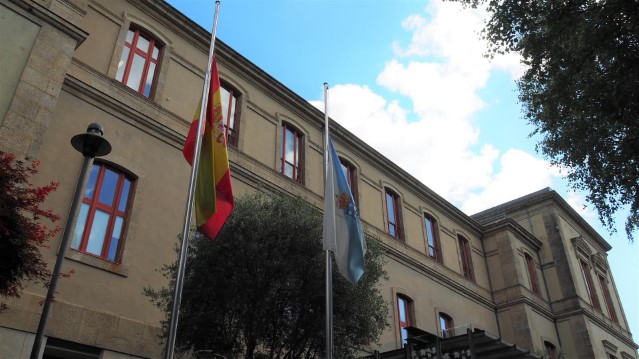 O Parlamento de Galicia declara loito oficial polo falecemento da deputada Isaura Abelairas
