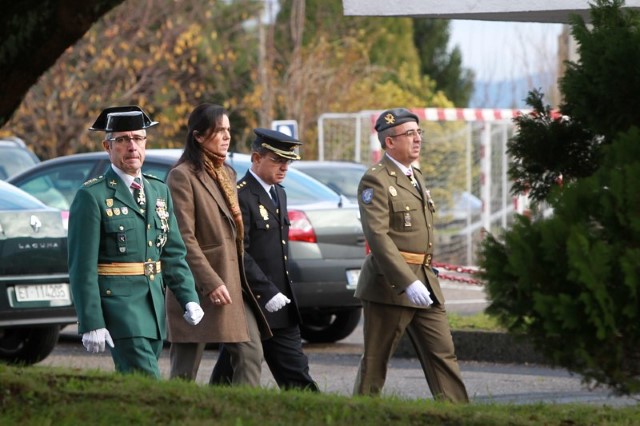 Pilar Rojo asistiu, na Base "General Morillo" de Pontevedra, aos actos organizados con motivo da Patrona da Infantería