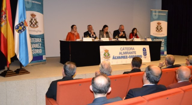 Pilar Rojo clausurou o ciclo de conferencias do curso 2011-2012, da Cátedra “Almirante Álvarez Ossorio”