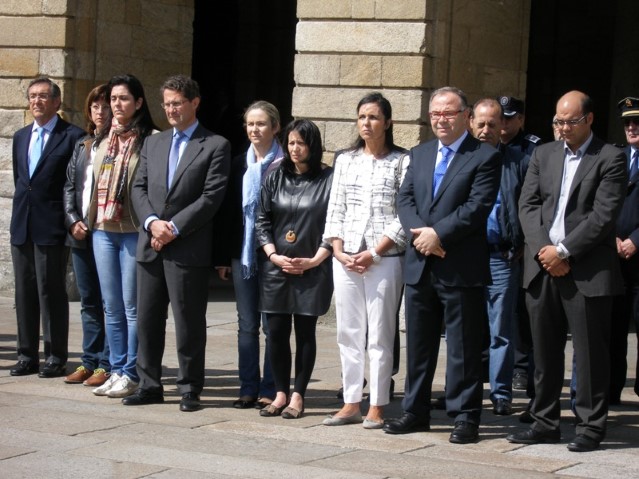 Pilar Rojo traslada a solidariedade do Parlamento de Galicia aos afectados polo tremor de Lorca