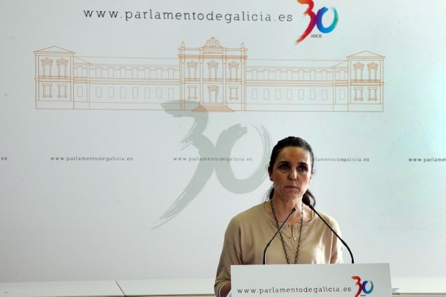 Pilar Rojo traslada ao embaixador de Xapón a solidariedade e condolencia do Parlamento de Galicia