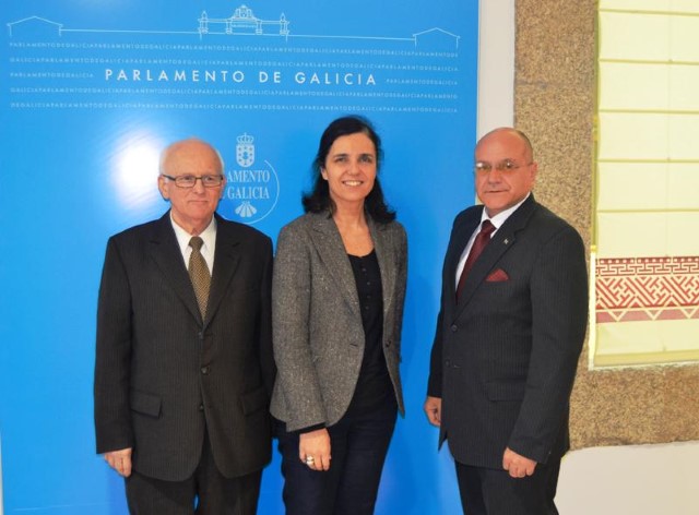 A presidenta do Parlamento recibe ao novo cónsul de Cuba en Santiago de Compostela