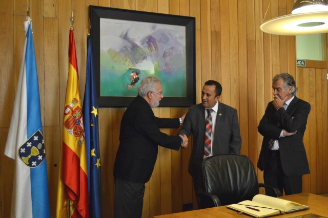Unha delegación dos departamentos colombianos de Caldas e Risaralda visita o Parlamento de Galicia